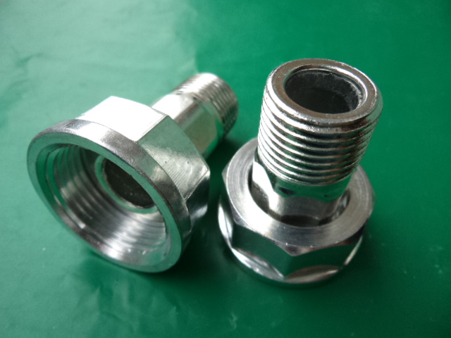 供應優(yōu)質(zhì)的燃氣表接頭